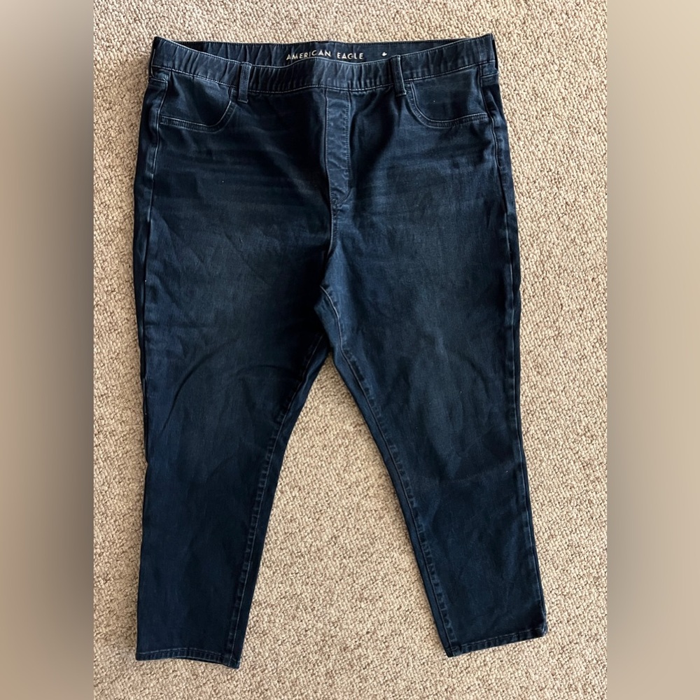 American Eagle Plus Size 22 Short Pull On Jegging, Dark Wash - RARE Plus Size!